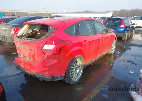 2012 Ford Focus Se z USA, uszkodzony, nr VIN 1FAHP3K20CL141643